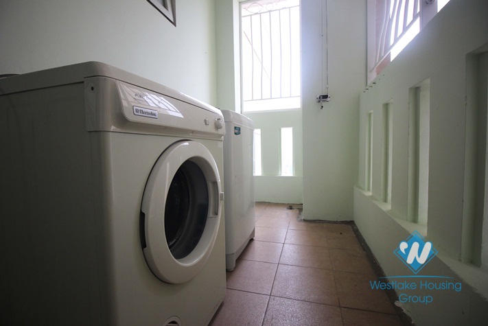 Ciputra 150 sqm apartment for rent in E4 Tower